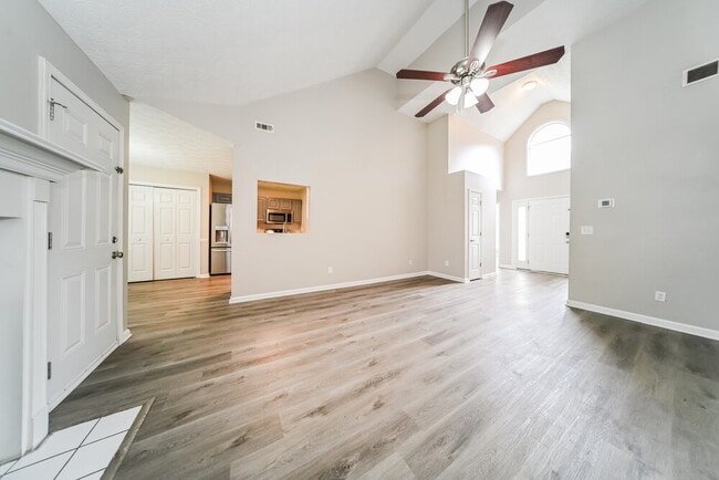 Photo - 210 Coldsprings Ct