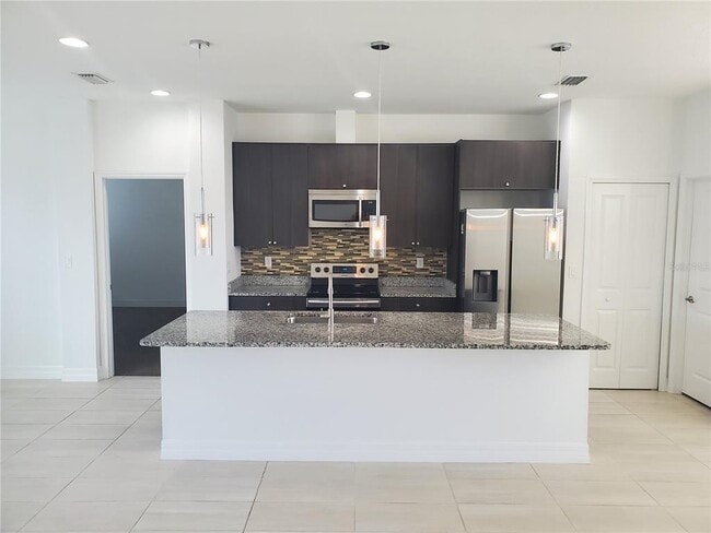 Photo - 212 Grouper Ct