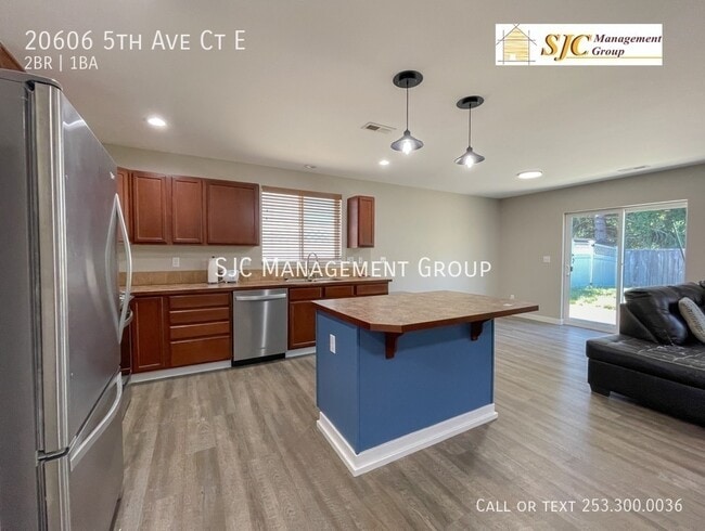 Photo - 20606 5th Ave Ct E
