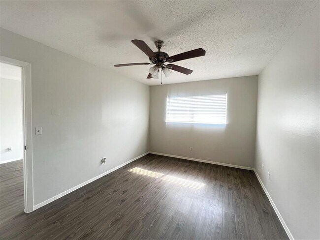 Photo - 2602 Penny Ln Unit 201