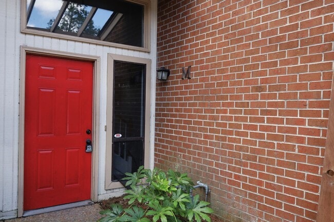 Building Photo - 1307 Baytree Dr Rental