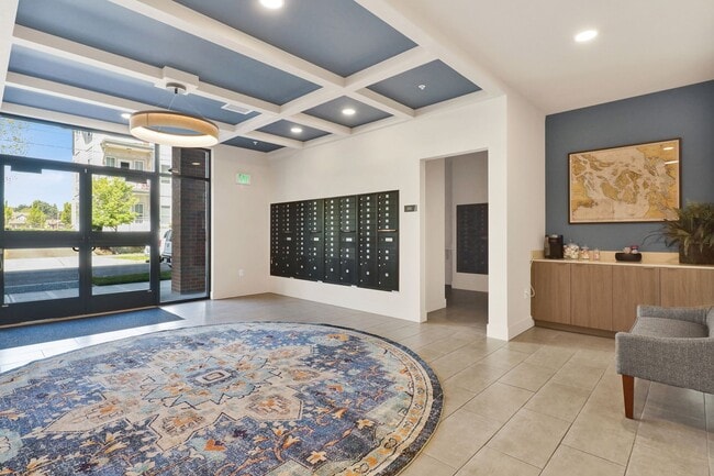 Photo - Luxurious Studios with Rooftop Deck and Se...