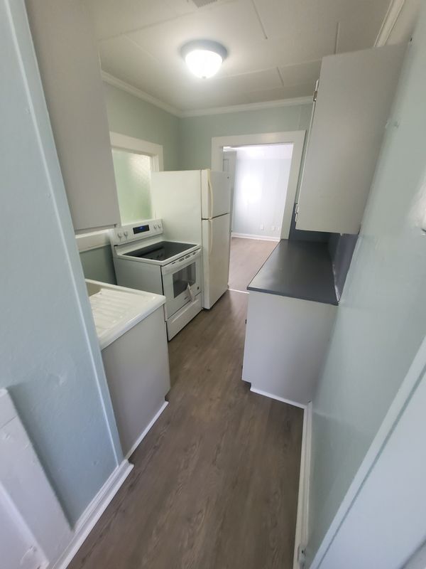 Photo - 403 Gilmer St