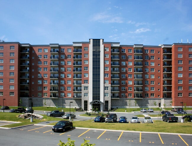 Building Photo - Rockwood Estates 420