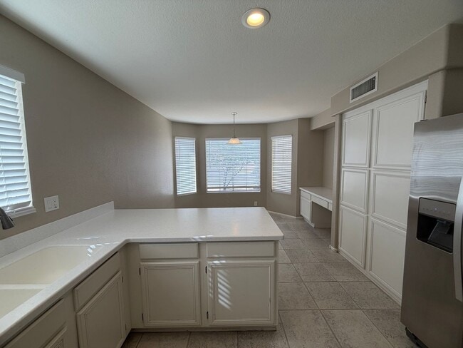 Photo - Glendale home located in Arrowhead Ranch