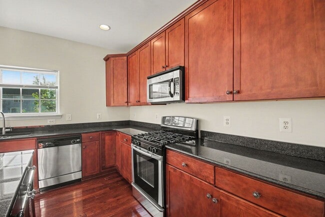 3 Brushy Creek Cir
