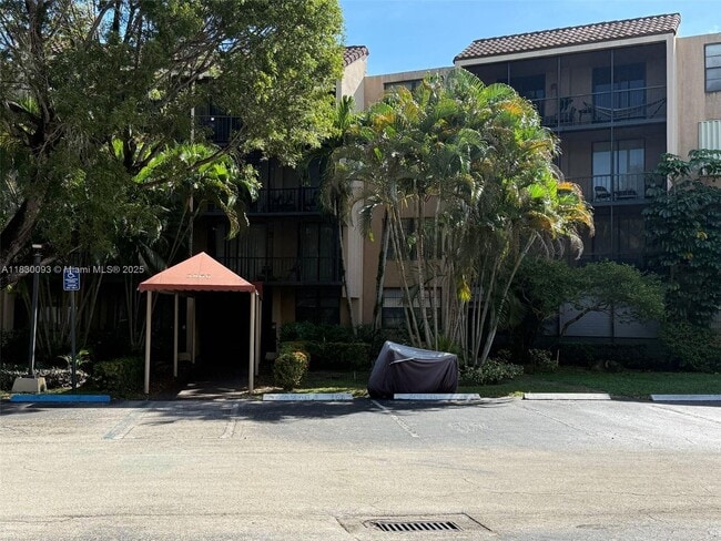Photo - 3800 N Hills Dr Condo Unit 312