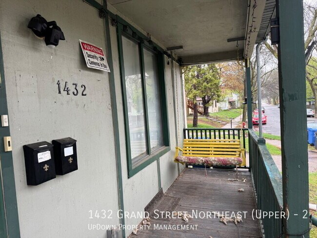 Photo - 1432 Grand St NE Unit 2