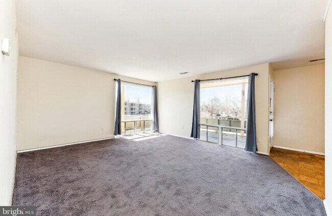 Photo - 7200 Donnell Pl