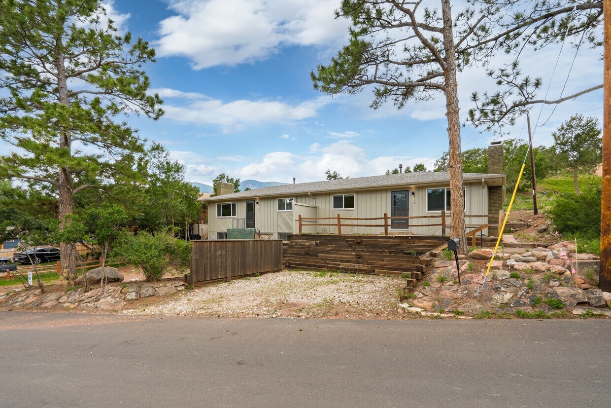 Photo - 416 Laurel St (Colorado Springs, CO)