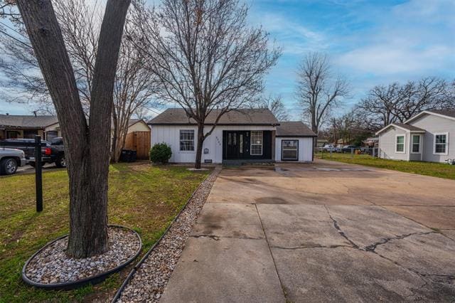 Photo - 3732 Honeysuckle Ave