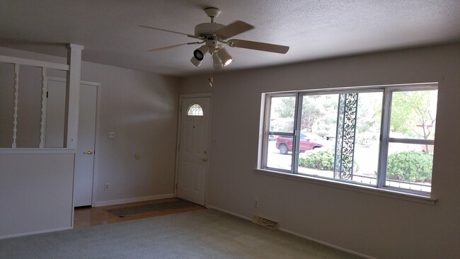 Photo - 3 bedroom 1 and 3/4 bathroom