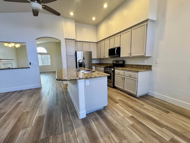 Photo - Gorgeous single story home!!