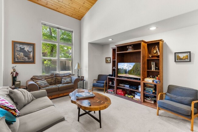 Photo - Riverview Long-Term Townhouse