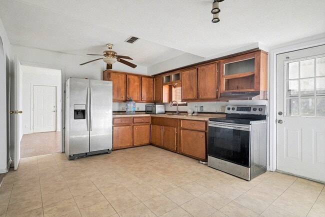 Photo - 12215 Myrtle Ave