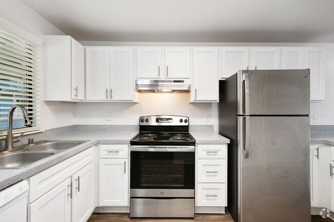 Building Photo - 2109 123rd Ave NE Unit 02-12 Rental