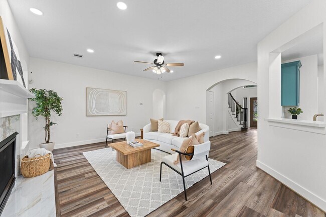 Photo - 31318 Bearing Star Ln