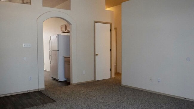 Photo - 3 Bedroom Home Near Unser and McMahon NW