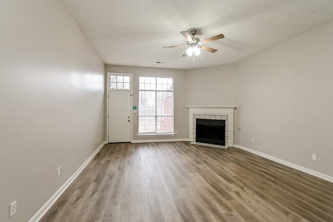 Photo - 2752 Misty Valley Dr