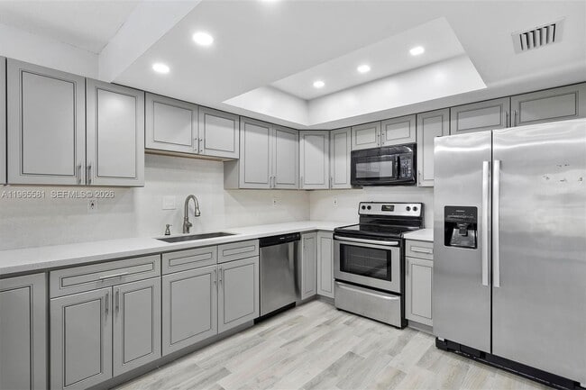 Photo - 48 Matador Ln