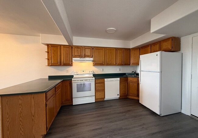 Photo - Elbow Dr W 228-230 Unit Elbow Dr W 230