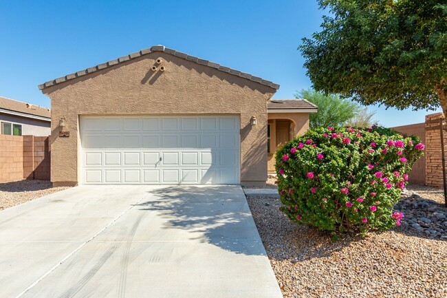 Beautiful 4 Bedroom 2 Bath Single Story Ho... - Beautiful 4 Bedroom 2 Bath Single Story Ho... Casa