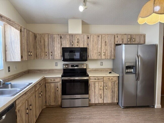 Photo - 3554 Irish Ln