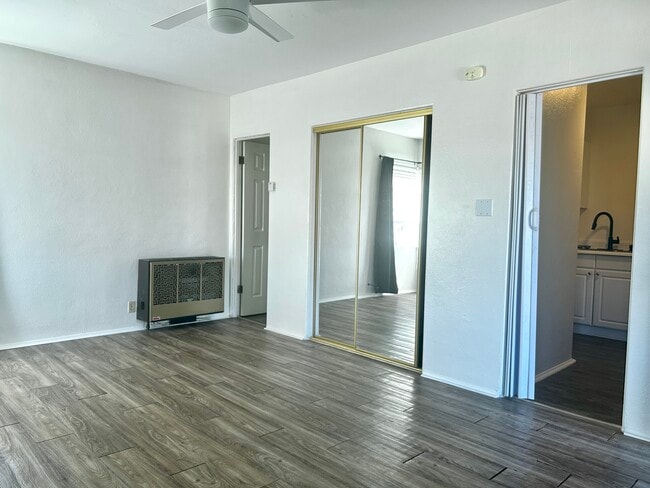 Photo - 6395 Mojave Ave Unit Mojave 4-plex