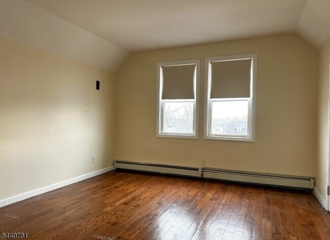 Photo - 19 Walnut Terrace