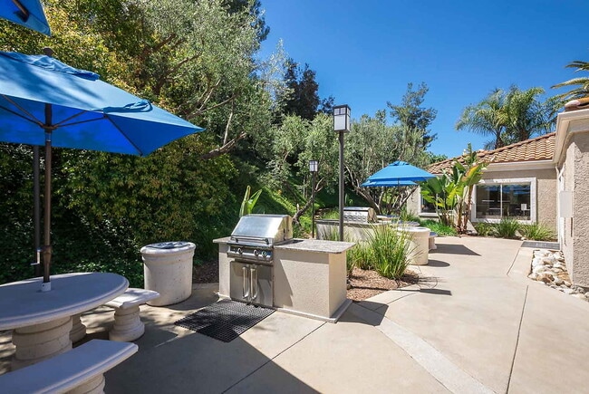 Photo - Emerald Pointe