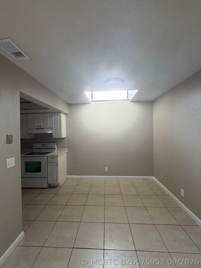 2130 NW 58th Ave Unit 25-C
