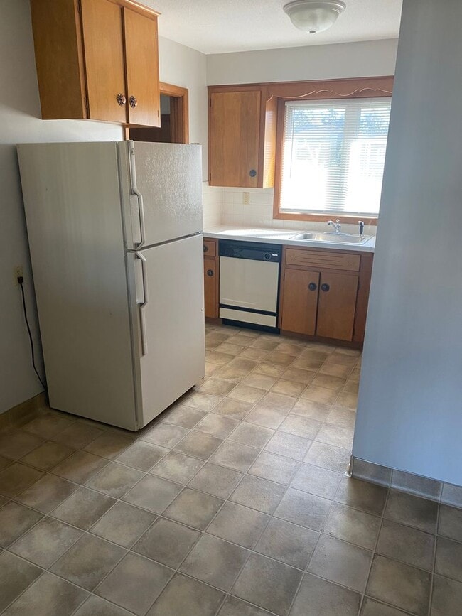 Photo - 2325-2327 Victoria Dr SW Unidad 2327