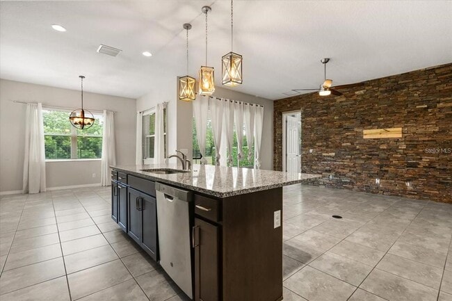 Photo - 1046 Grand Hilltop Dr