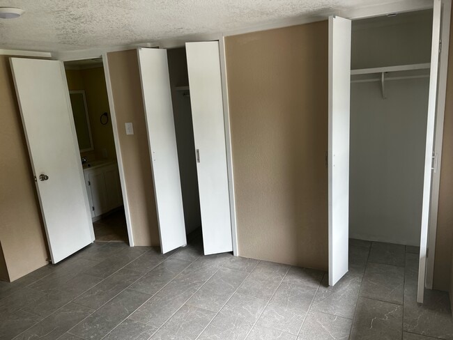 bedroom 1 - 129 Osage St