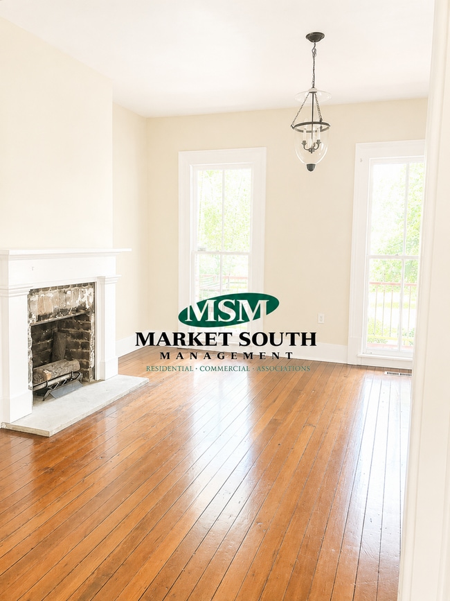 Photo - *REDUCED!!* Beautifully Renovated Victorian Home
