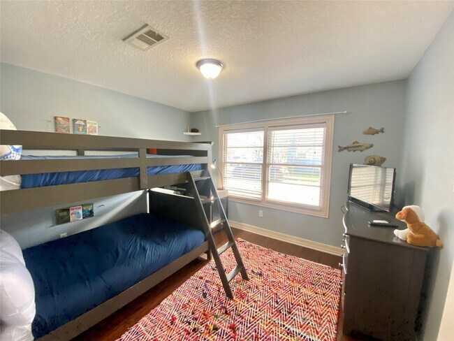 Photo - 1311 Milam Dr