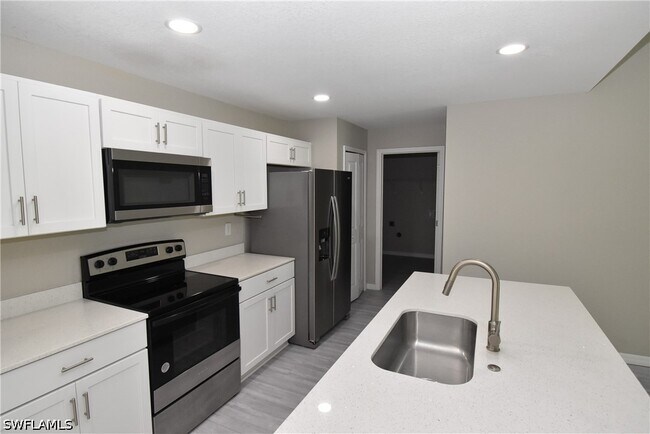 Photo - 1544 Waldorf Dr