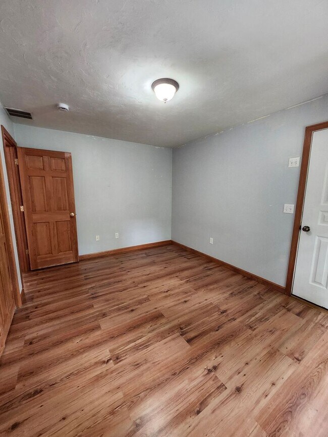 Photo - 48 Sullivan Pl Unit 48 Sullivan Place #2