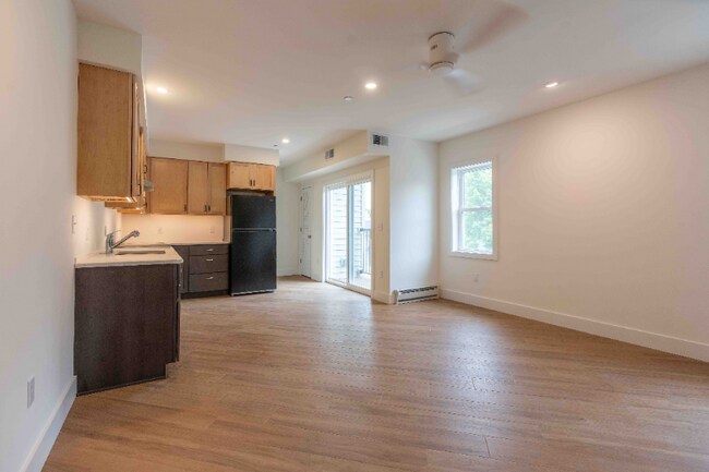 Photo - 517 18th St Unidad 201