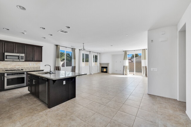 Photo - 43826 Countryside Dr