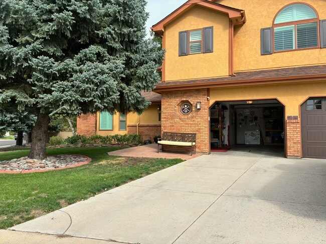 1006 W 44th St Unit 1