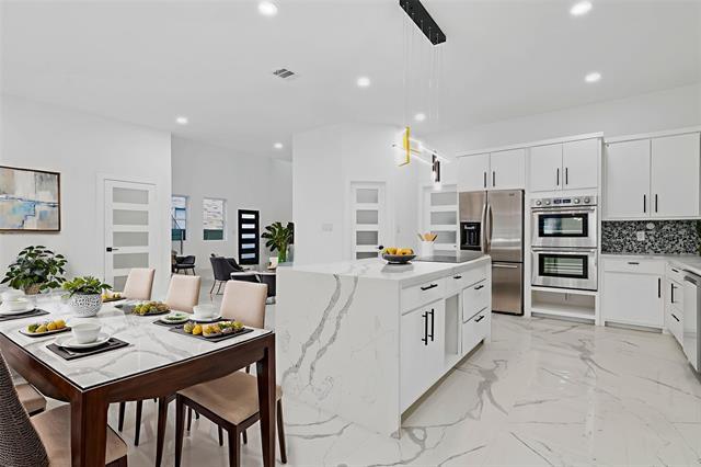 Photo - 9726 Sunset Dr