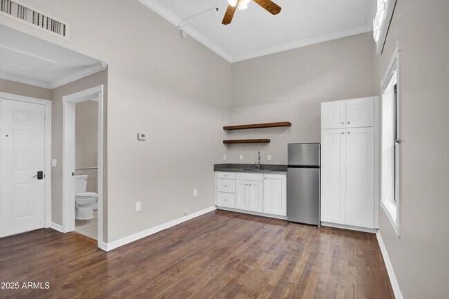 Photo - 5753 W Glendale Ave Unit 103