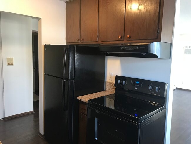 Photo - Villager Apartments