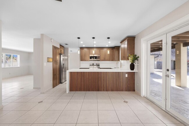 Photo - 14020 SW 38th St