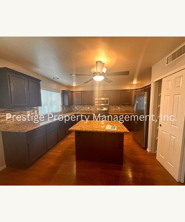 Photo - 1390 Copper Creek Pl