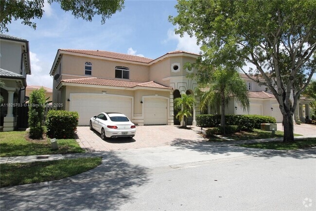 Building Photo - 20732 SW 87th Ct Rental