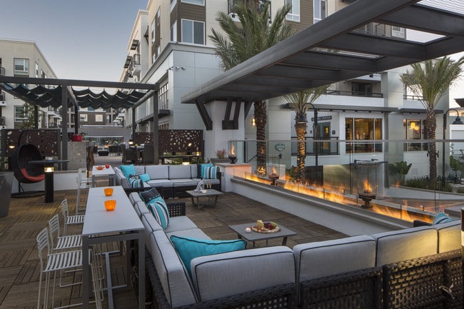 Photo - The Paramount Platinum Triangle