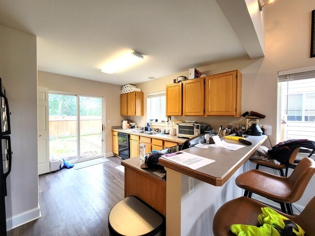 Photo - 306 Golden Valley Dr