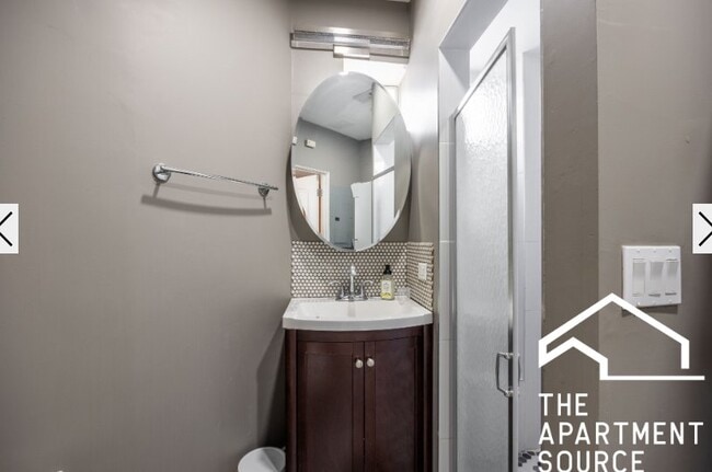 Photo - 1806 W Grand Ave Unit 3